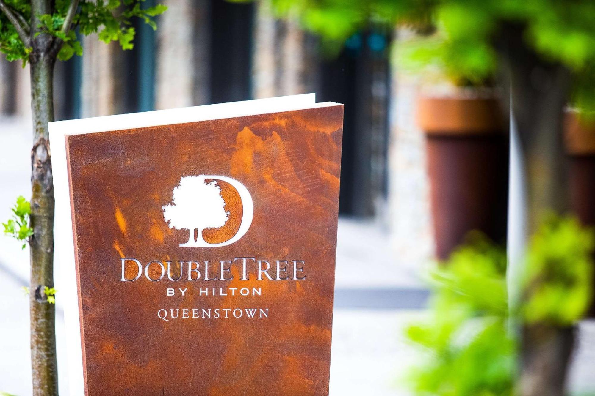 Doubletree By Hilton Queenstown Dış mekan fotoğraf